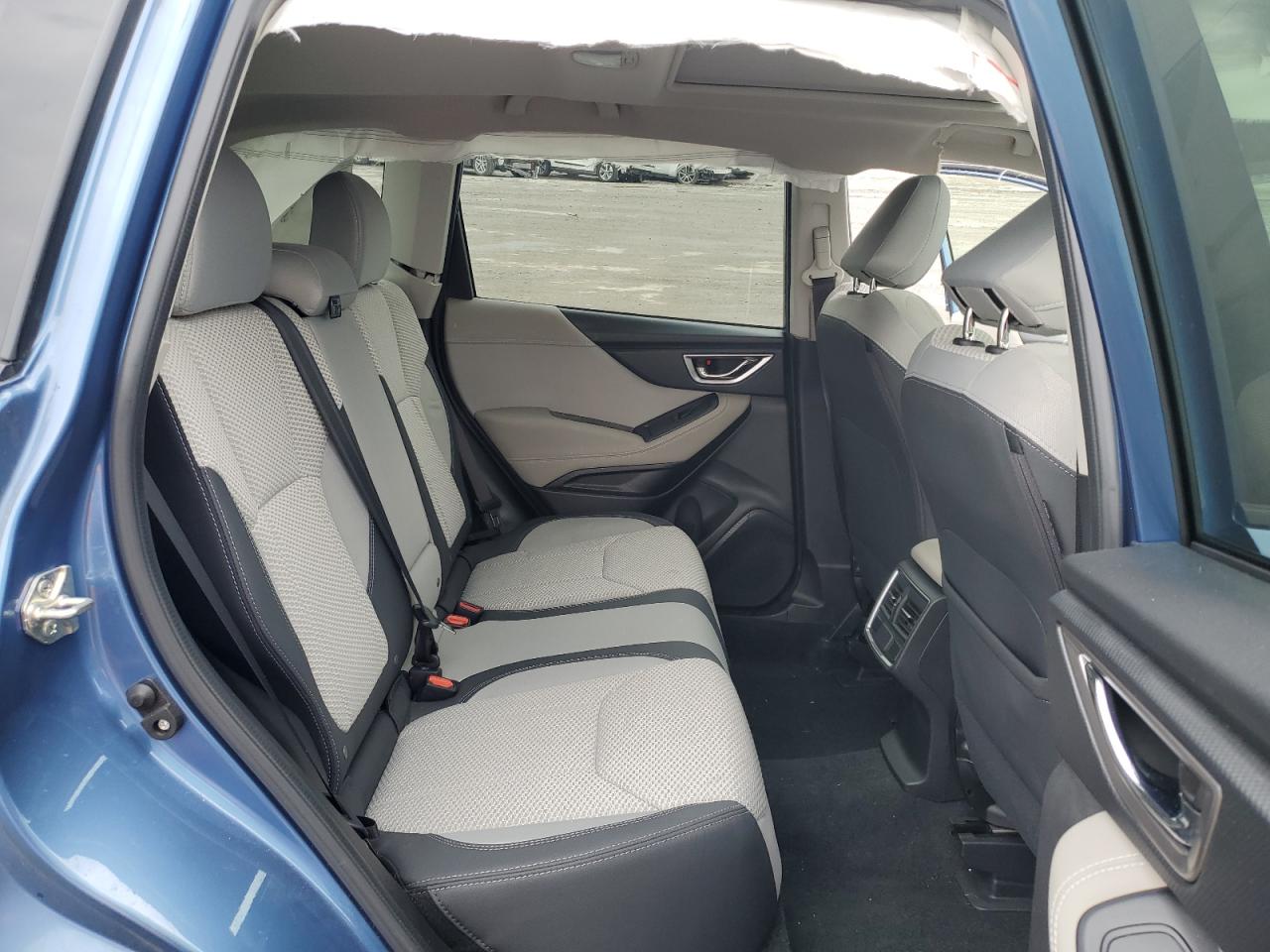 JF2SKAFC8MH402951 2021 Subaru Forester Premium