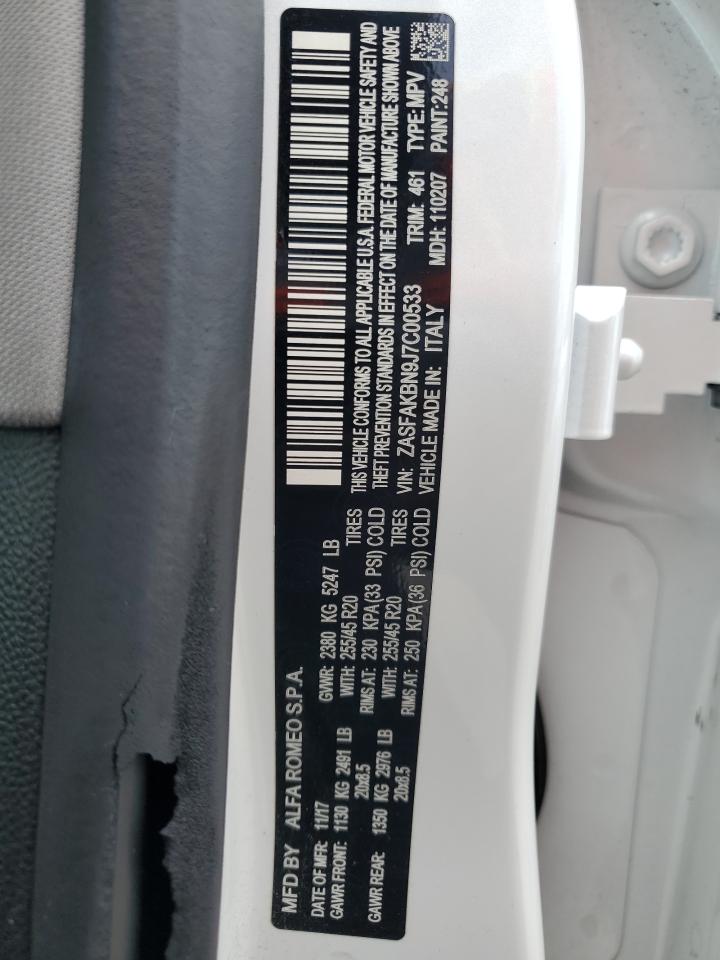 ZASFAKBN9J7C00533 2018 Alfa Romeo Stelvio Ti