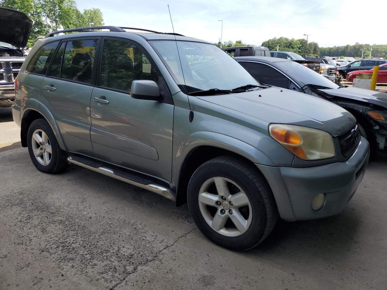 JTEHD20V450039224 2005 Toyota Rav4