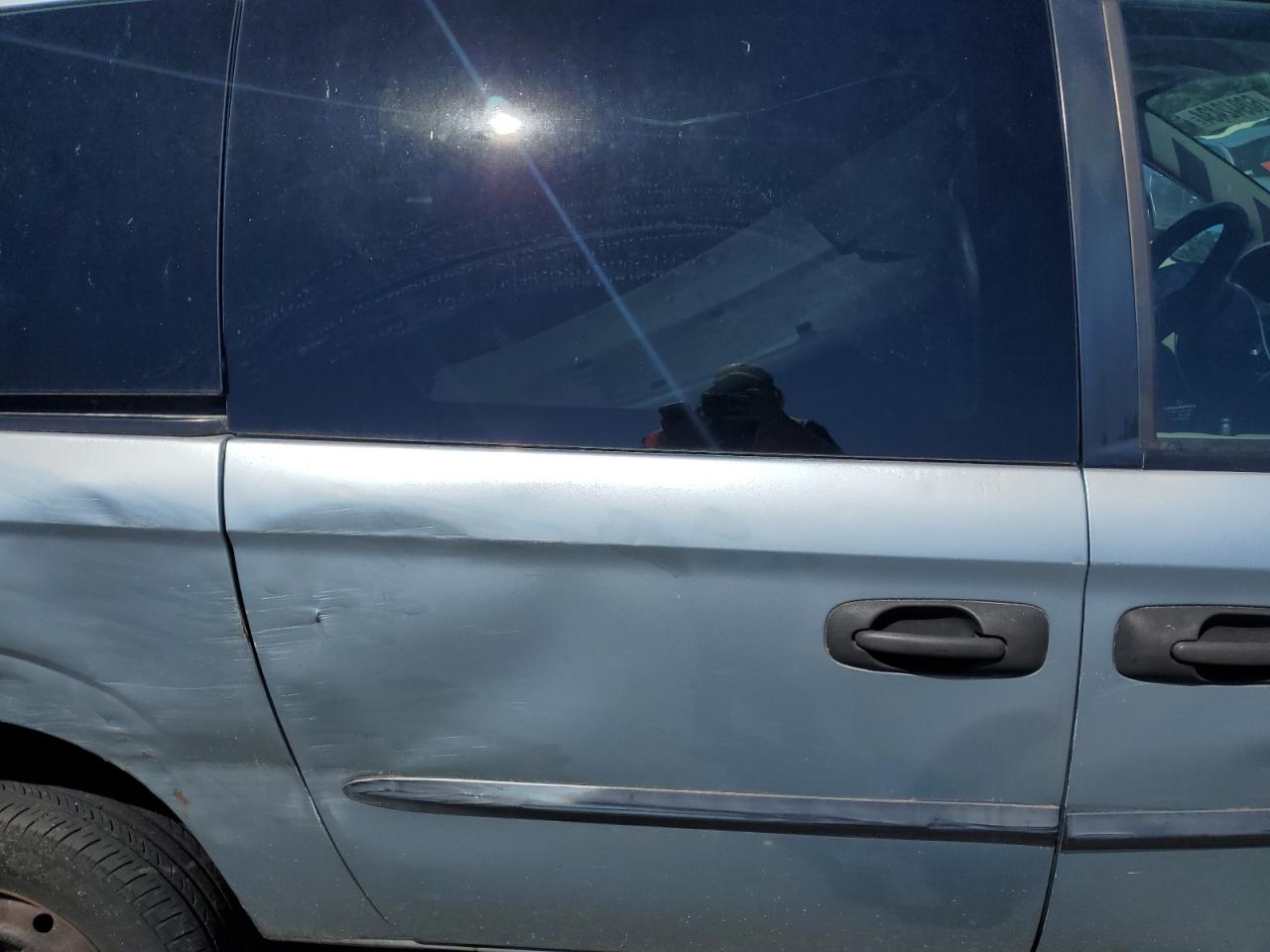 1D4GP24333B199180 2003 Dodge Grand Caravan Se