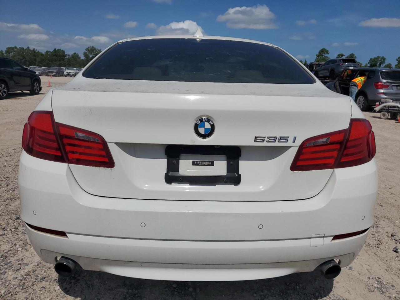 2012 BMW 535 I vin: WBAFR7C56CC811852