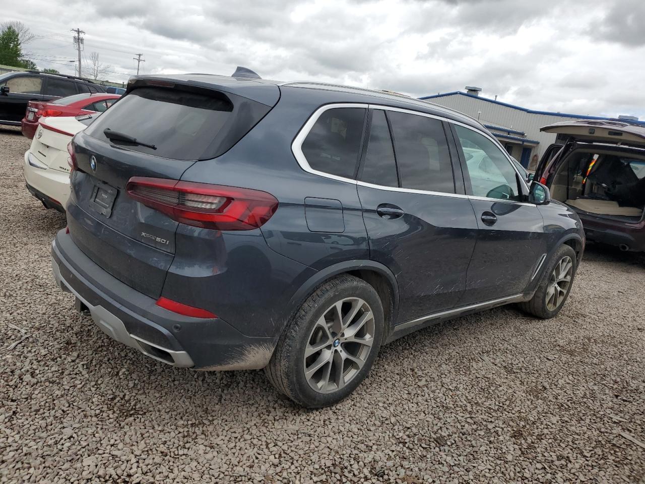 5UXJU2C05L9D15085 2020 BMW X5 xDrive50I