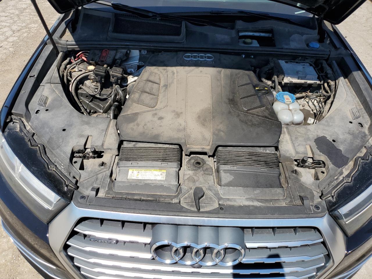 WA1VAAF7XHD022888 2017 Audi Q7 Prestige