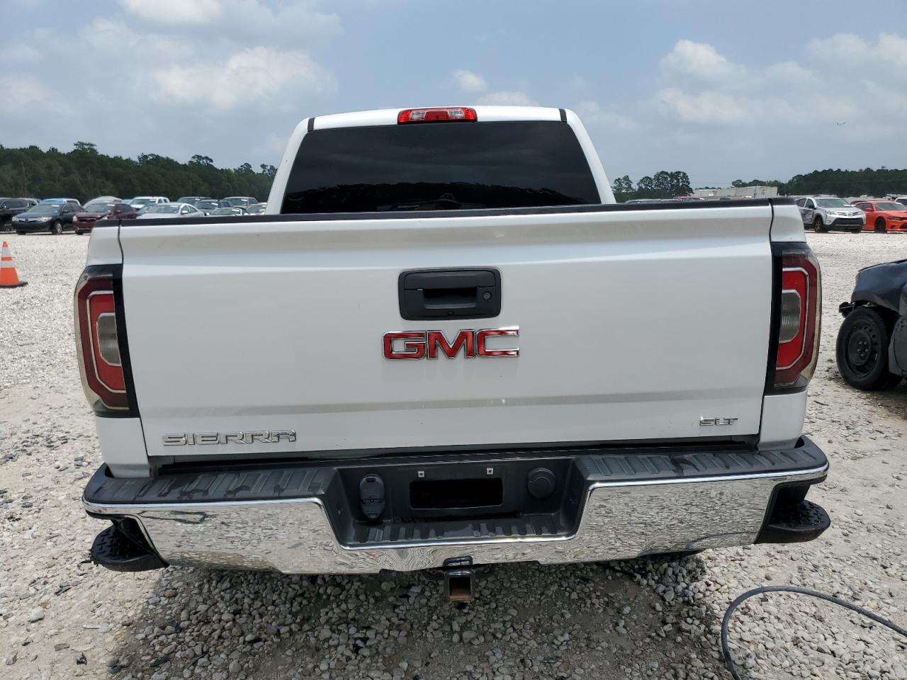 3GTU2NEC5JG195375 2018 GMC Sierra K1500 Slt