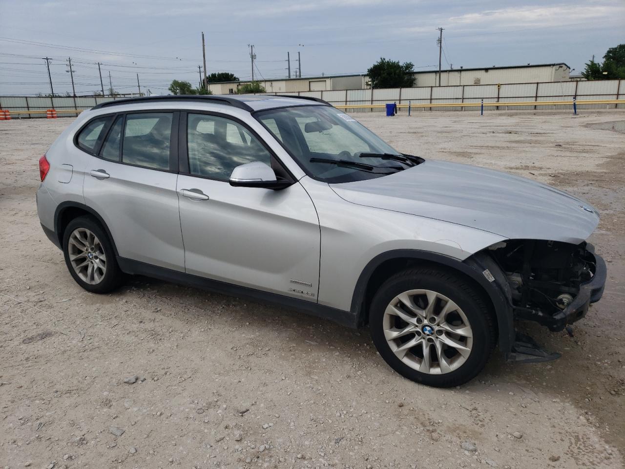 2015 BMW X1 xDrive28I vin: WBAVL1C5XFVY31623