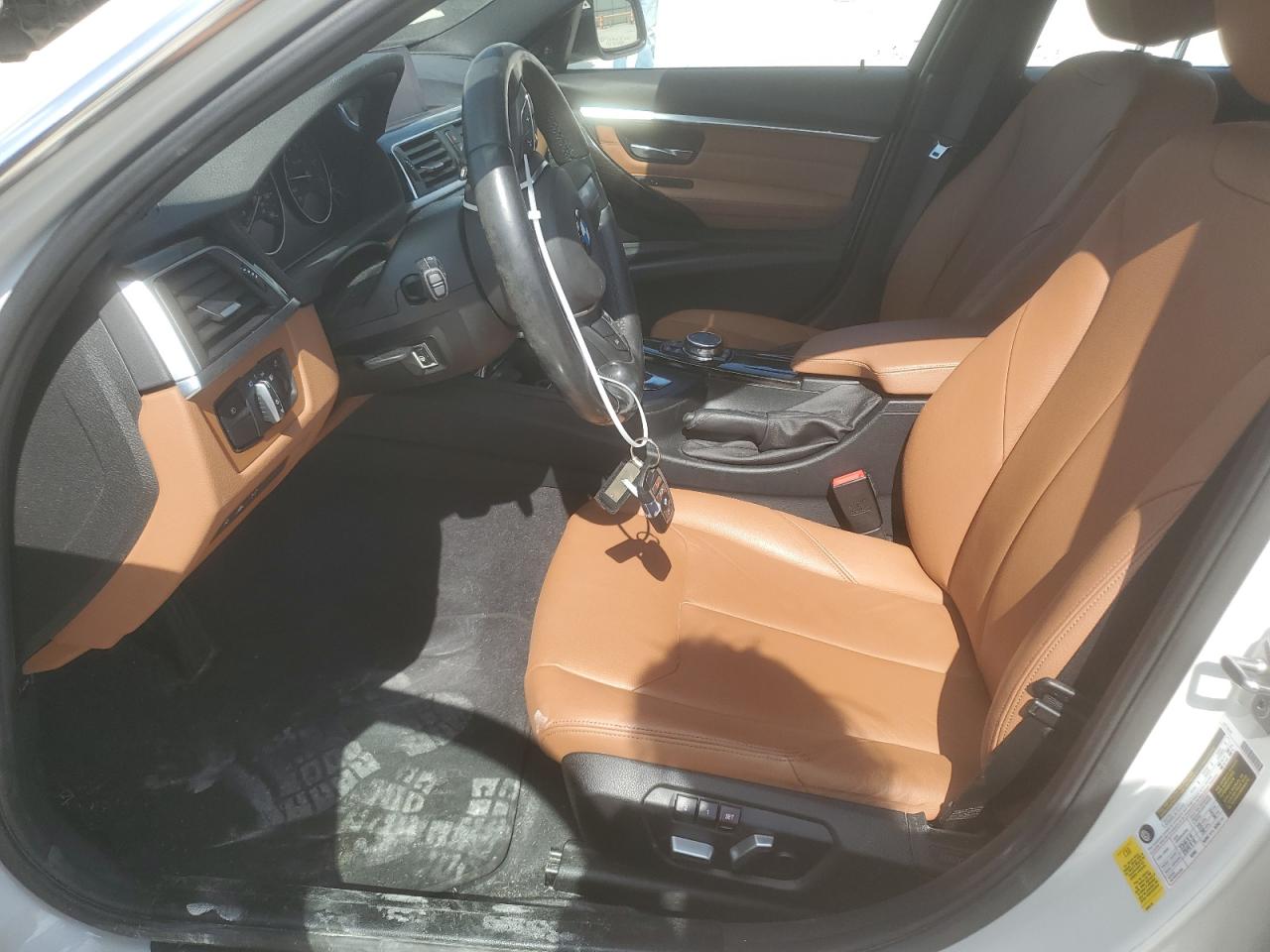 WBA8B3C57GK383808 2016 BMW 340 I