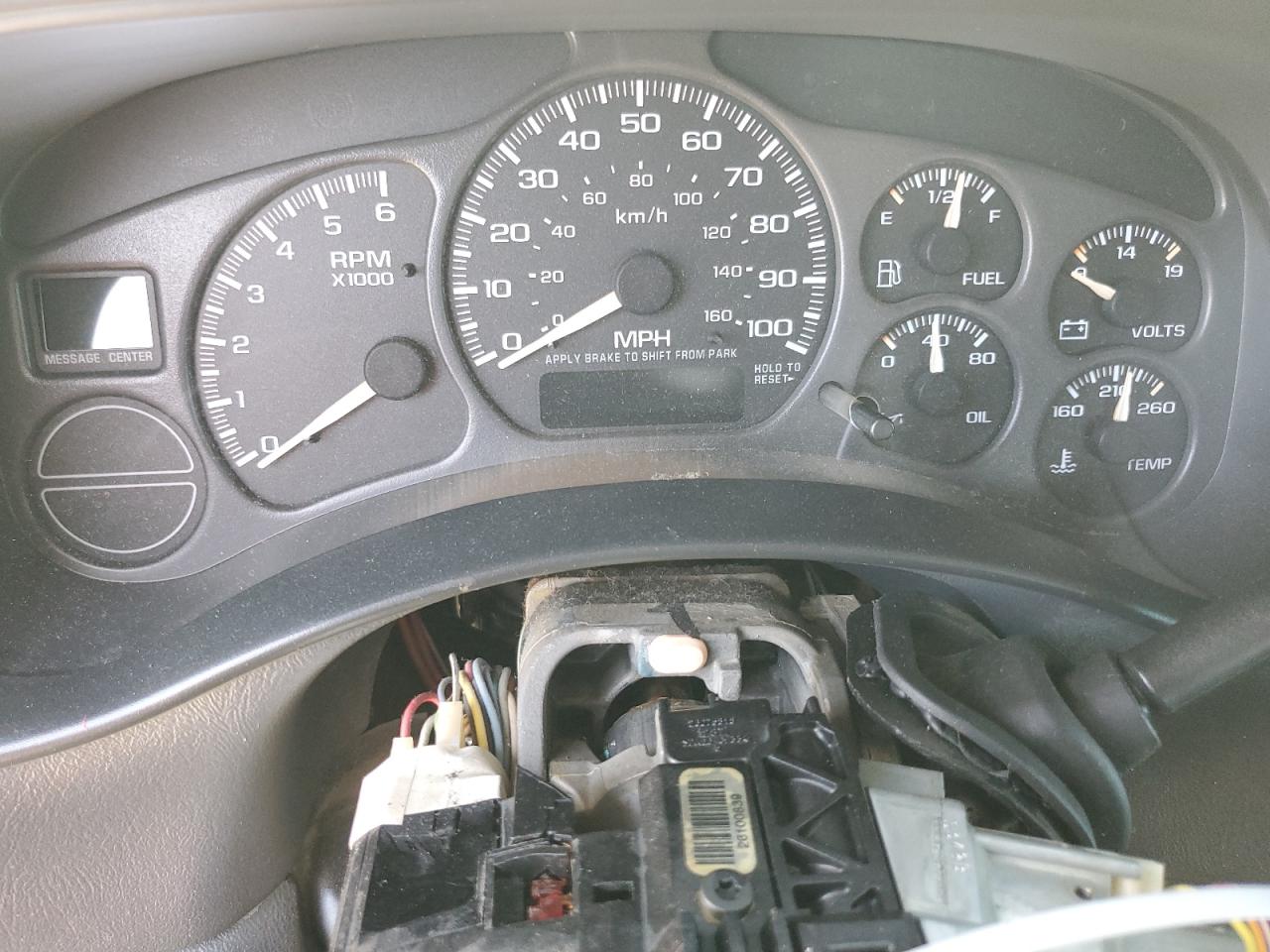 2GTEC19V021262240 2002 GMC New Sierra C1500