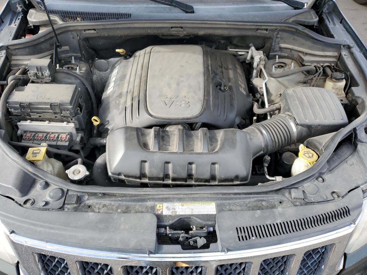 1J4RR6GT5BC596153 2011 Jeep Grand Cherokee Overland