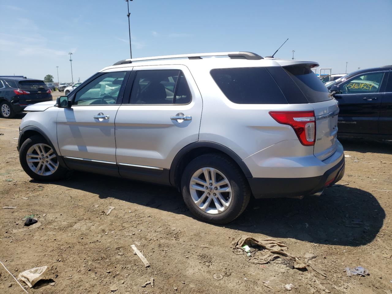 1FMHK8D84BGA76225 2011 Ford Explorer Xlt