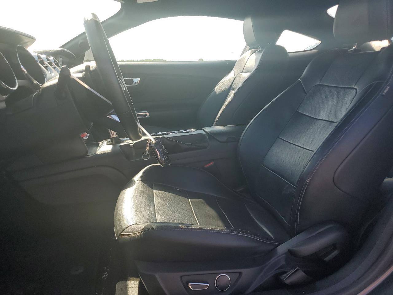 1FA6P8TH6F5369596 2015 Ford Mustang