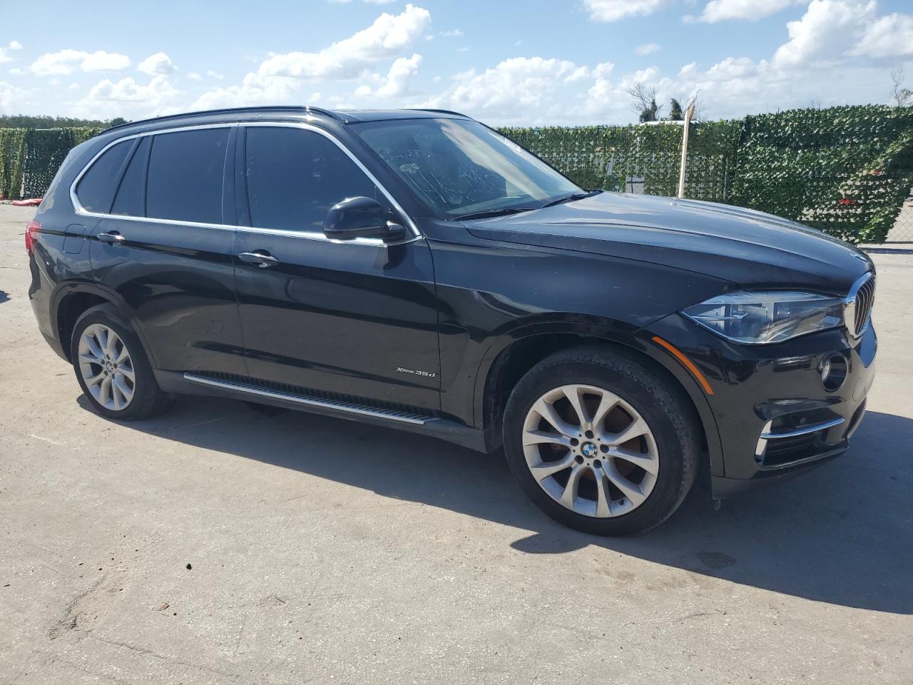 2015 BMW X5 xDrive35D vin: 5UXKS4C55F0J98714