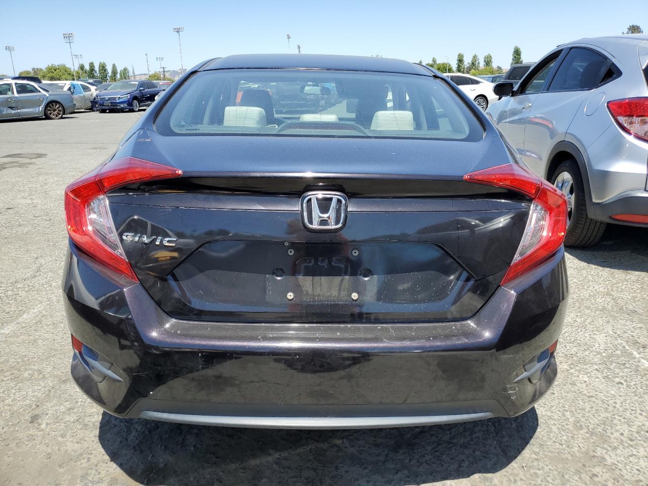 19XFC2F56GE034591 2016 Honda Civic Lx