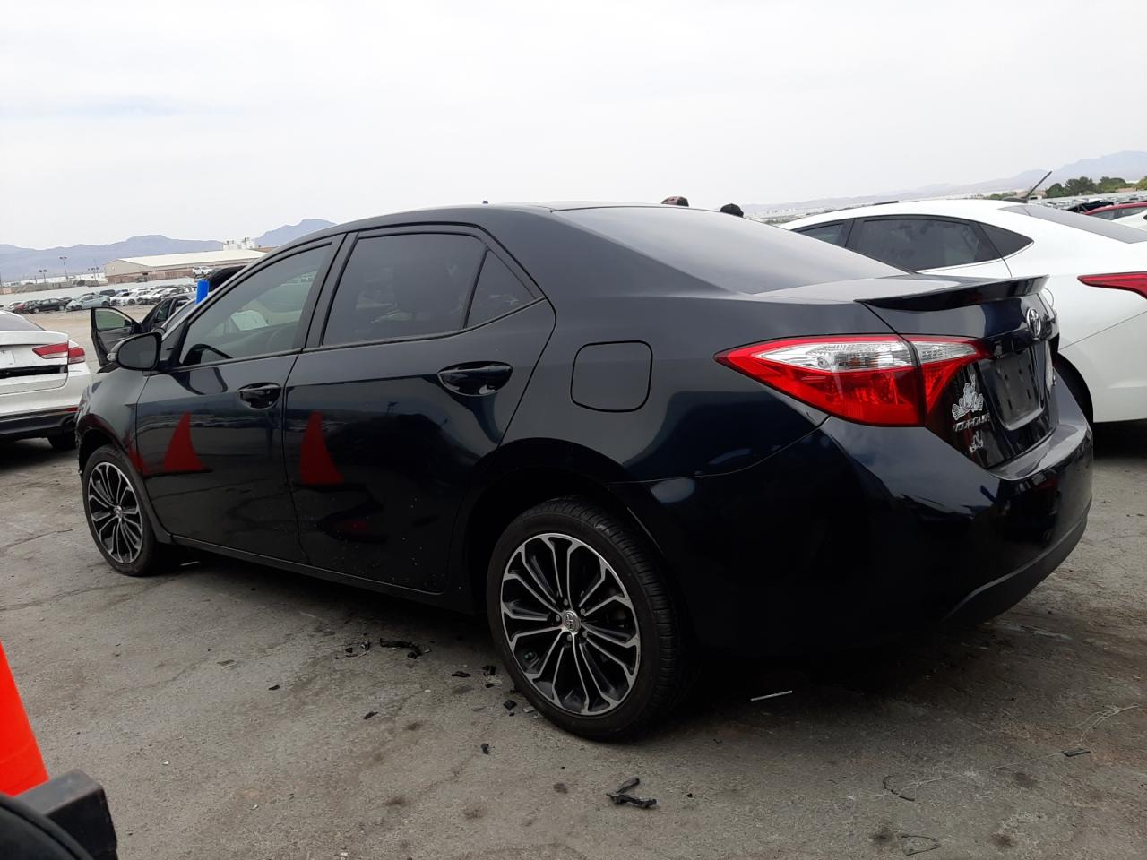 2014 Toyota Corolla L vin: 2T1BURHE5EC083827