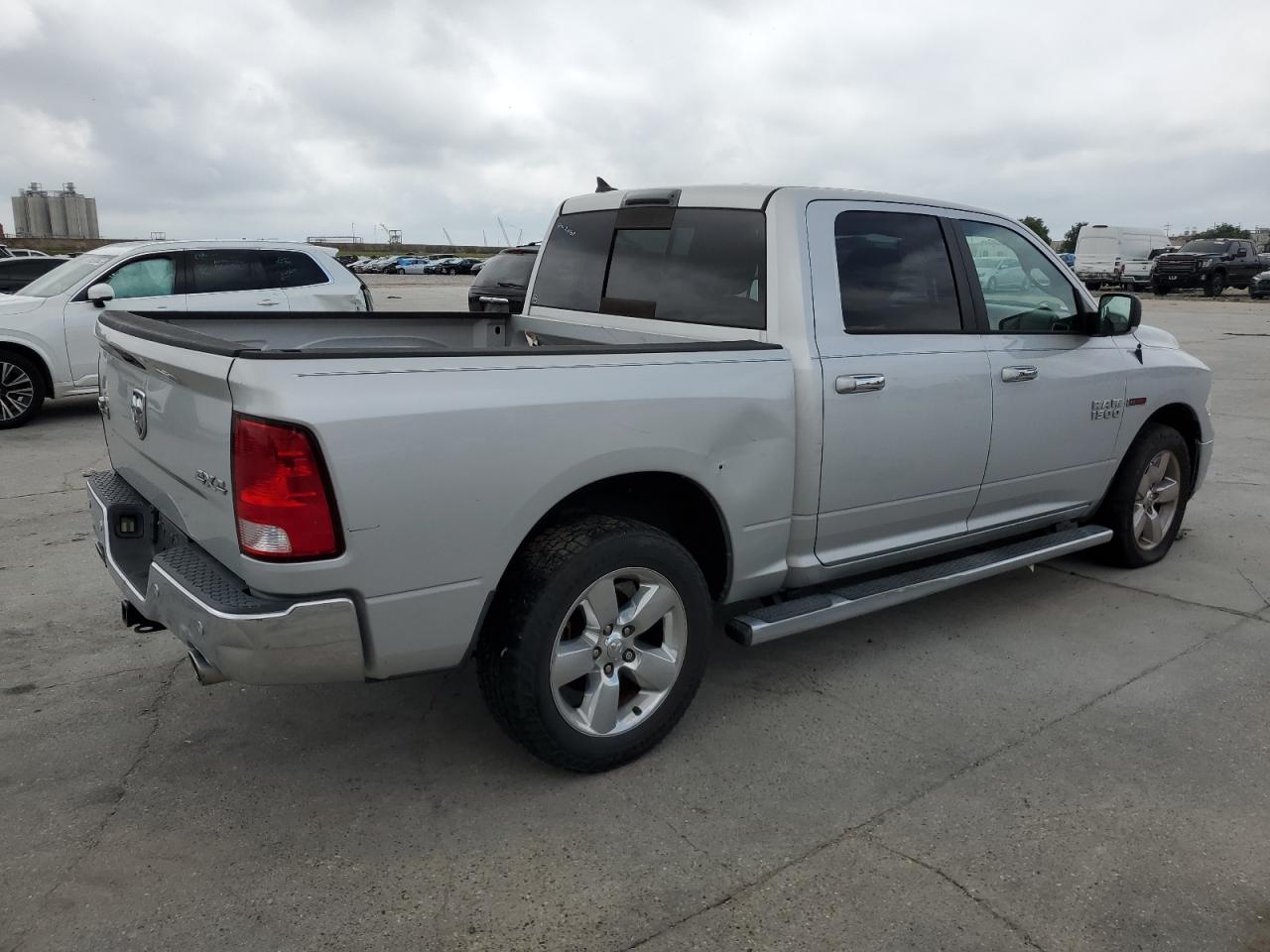 2015 Ram 1500 Slt vin: 1C6RR7LM3FS610323