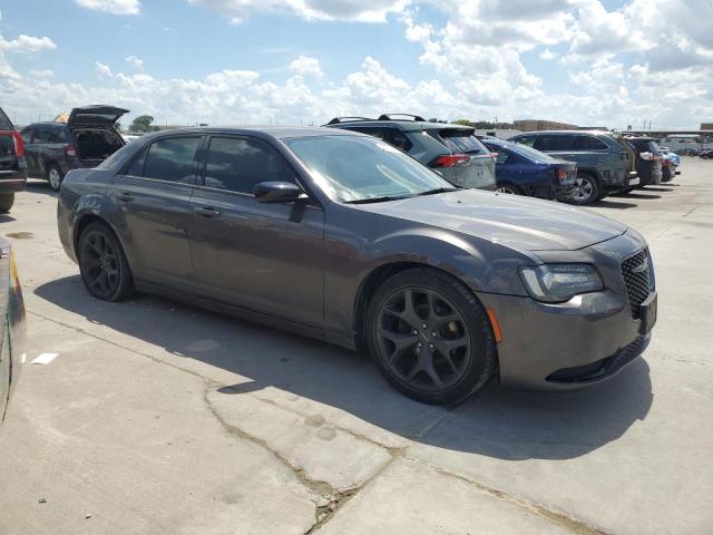 VIN 2C3CCAAG7LH201260 2020 Chrysler 300, Touring no.4