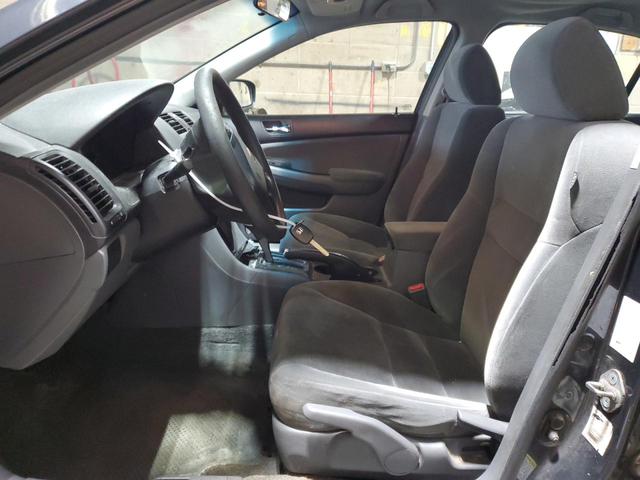 1HGCM56326A058423 2006 Honda Accord Se