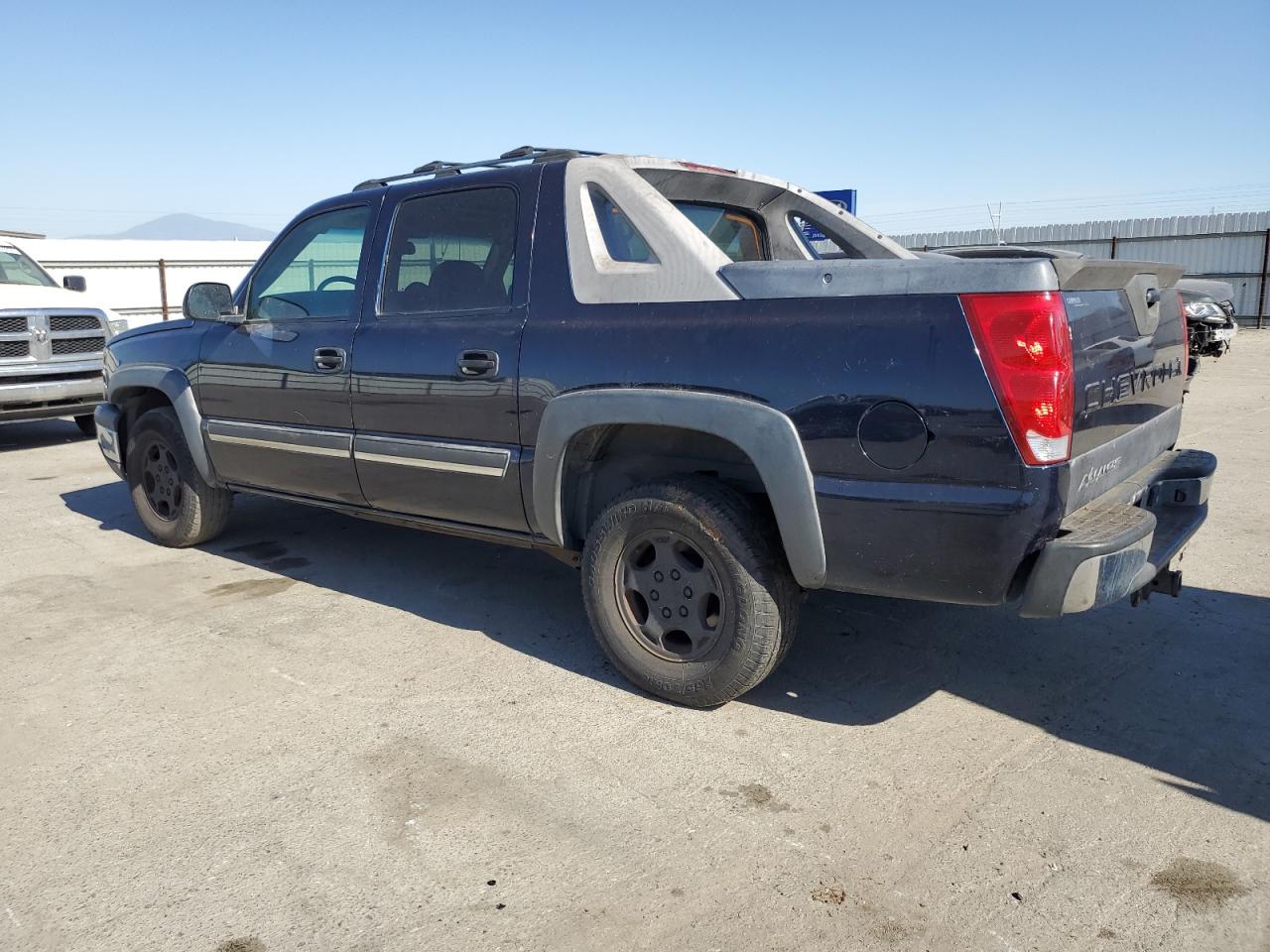 3GNEC12T54G327514 2004 Chevrolet Avalanche C1500