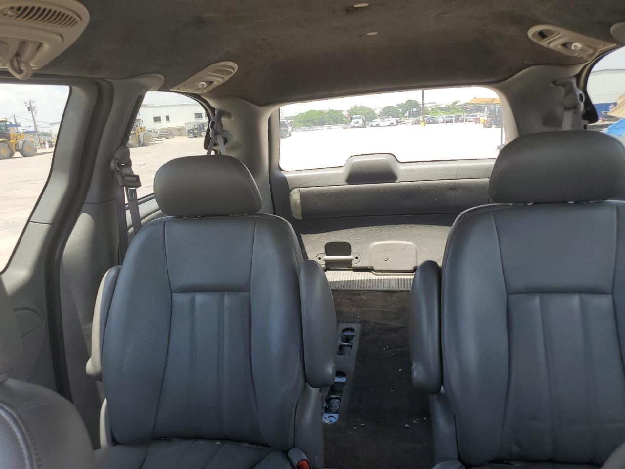 2C4GP54L94R619297 2004 Chrysler Town & Country Touring