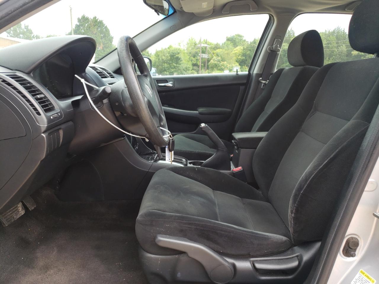 1HGCM56386A055509 2006 Honda Accord Se