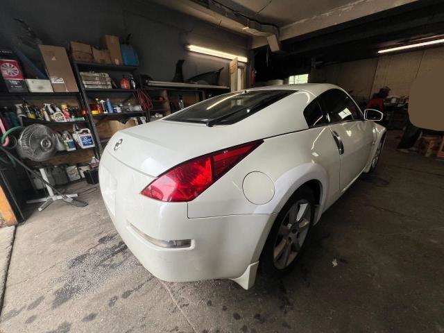 2004 Nissan 350Z Coupe VIN: JN1AZ34D74T152390 Lot: 58212624