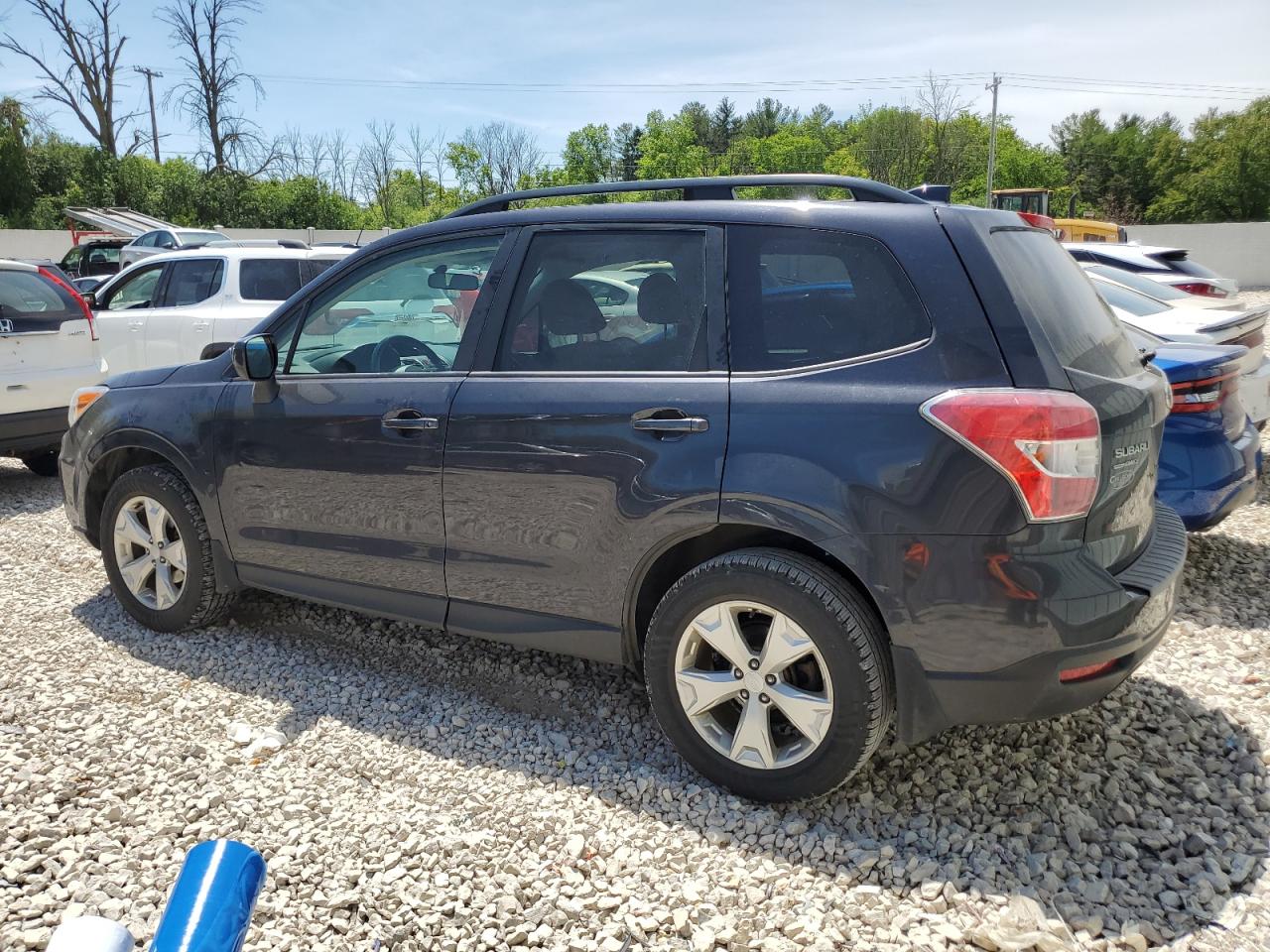 2016 Subaru Forester 2.5I Premium vin: JF2SJADCXGH480481