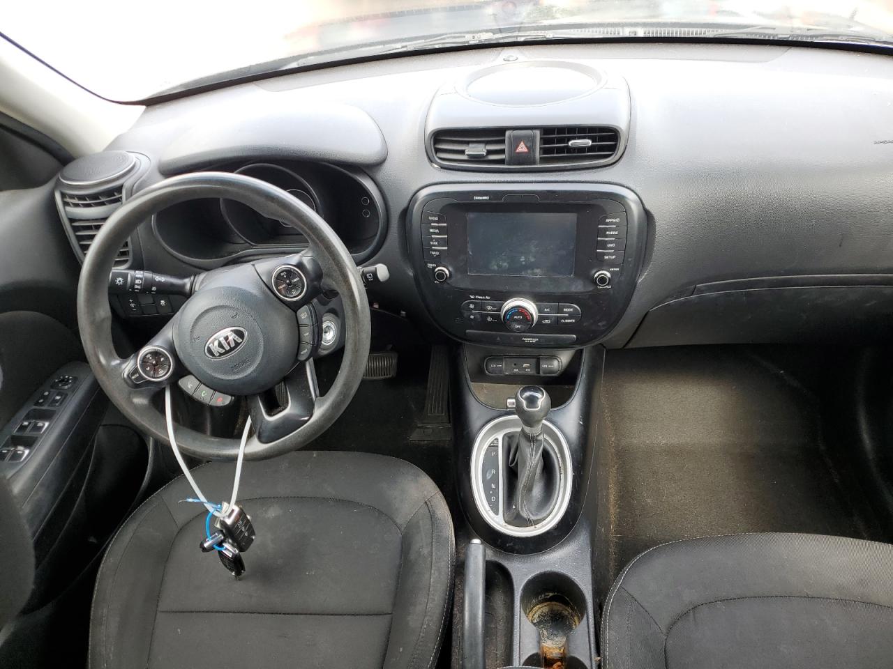 KNDJP3A56J7536195 2018 Kia Soul +