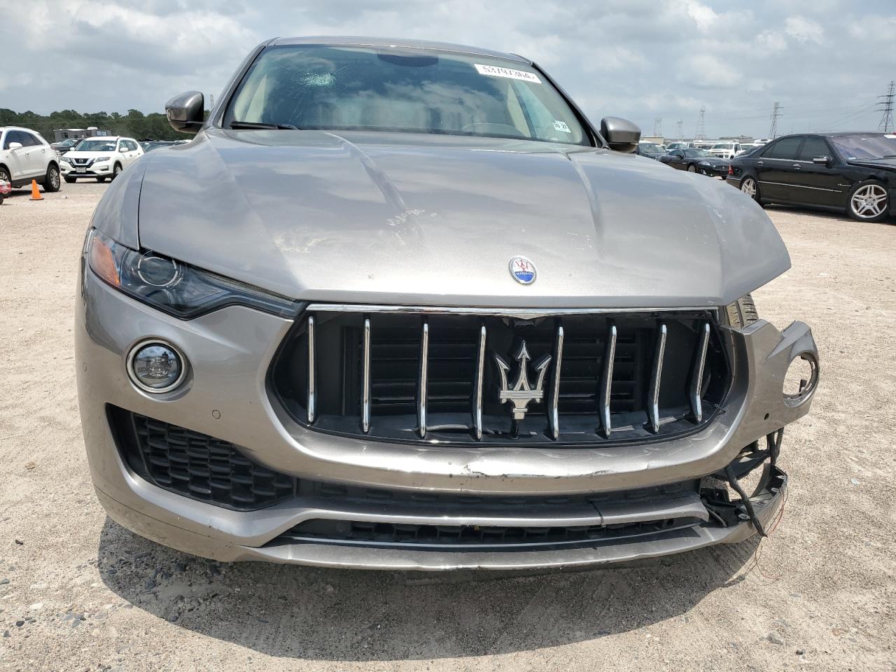 2021 Maserati Levante S vin: ZN661YUA0MX372720