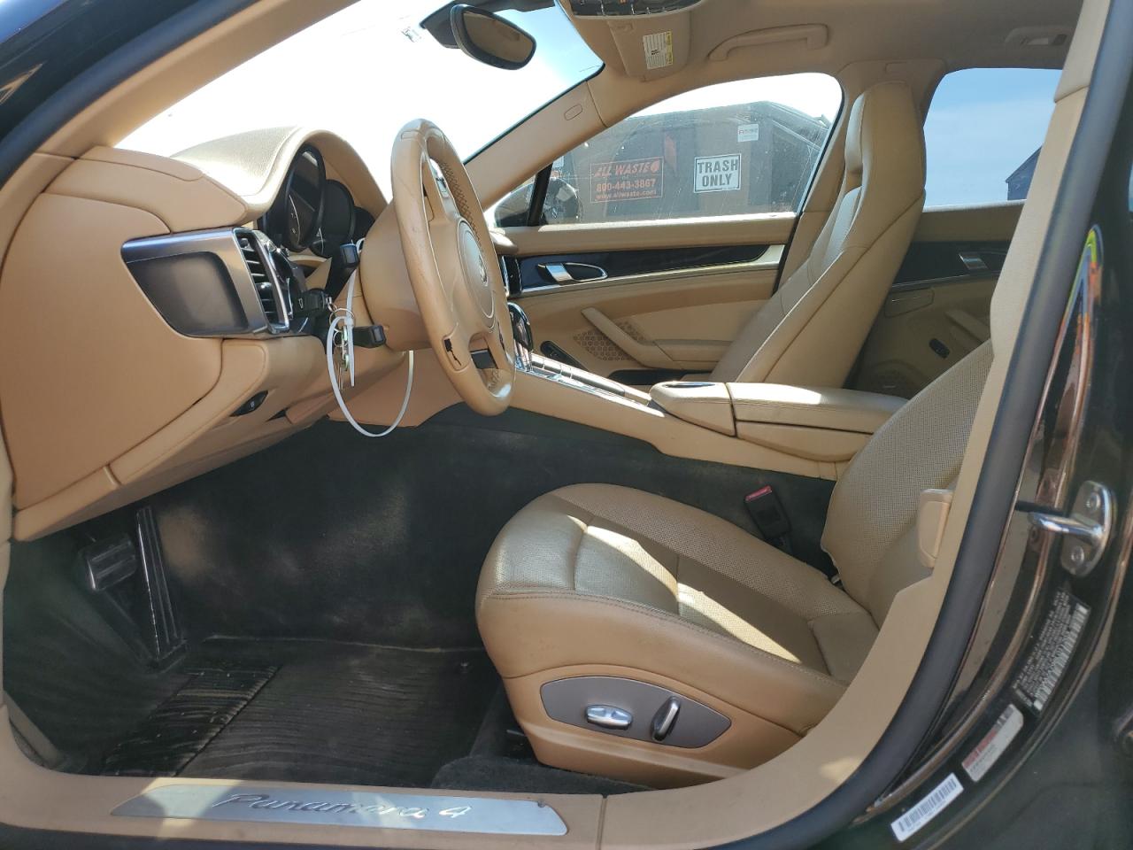 WP0AA2A79BL011203 2011 Porsche Panamera 2