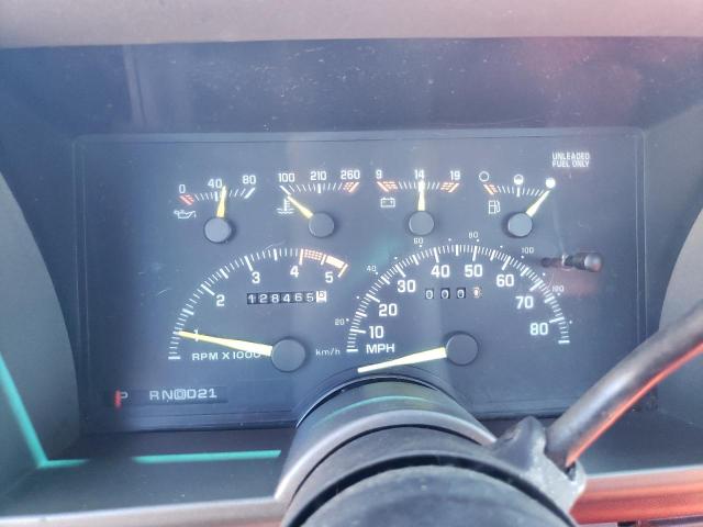 1994 Chevrolet Gmt-400 C2500 VIN: 1GCFC24K5RE122989 Lot: 60295424