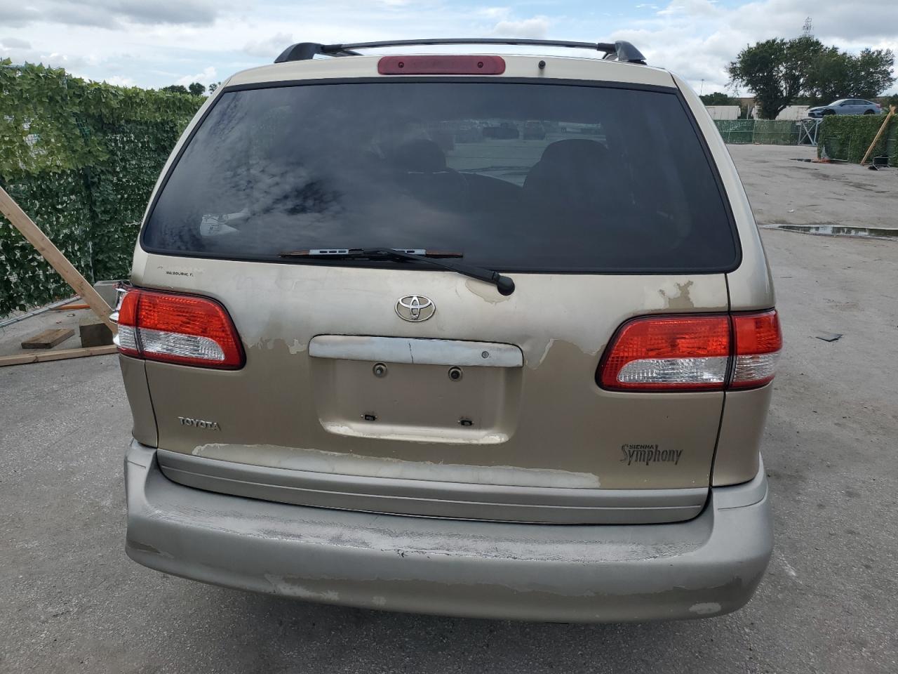 4T3ZF13C92U475288 2002 Toyota Sienna Le