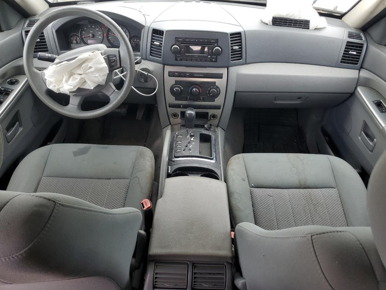 1J4GS48K26C334957 2006 Jeep Grand Cherokee Laredo