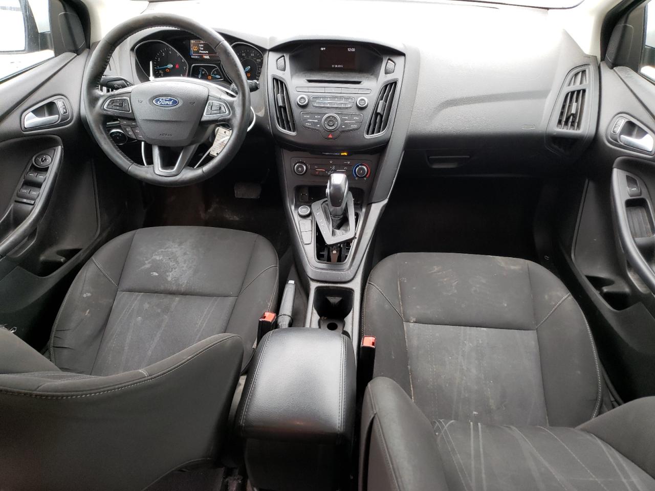 1FADP3K20FL368964 2015 Ford Focus Se