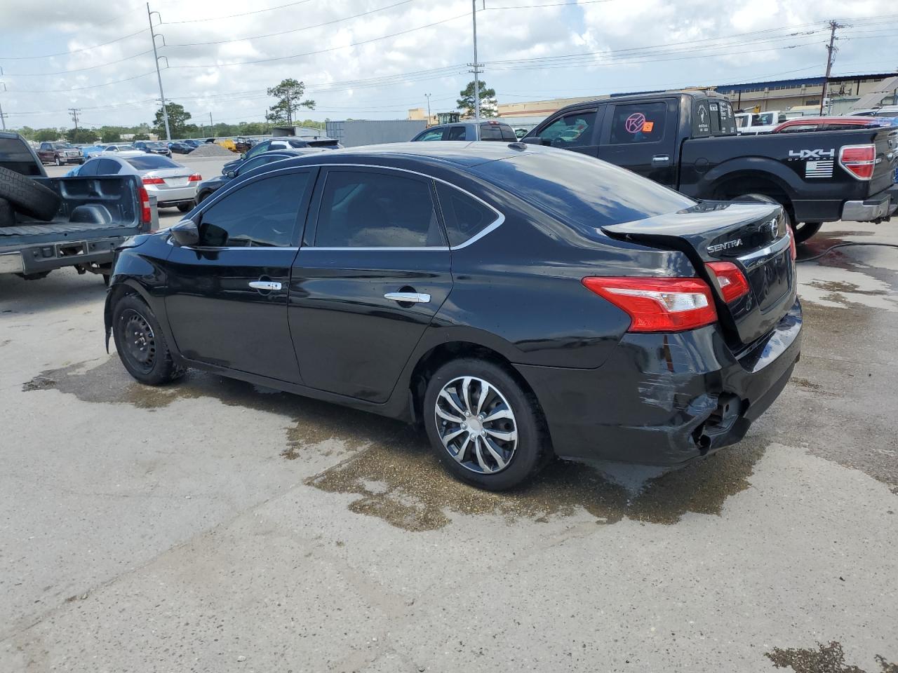 2017 Nissan Sentra S vin: 3N1AB7AP0HL658454