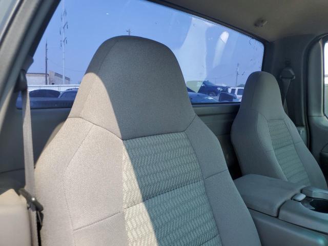 2002 Ford F150 VIN: 1FTRF18232NA87965 Lot: 59822384