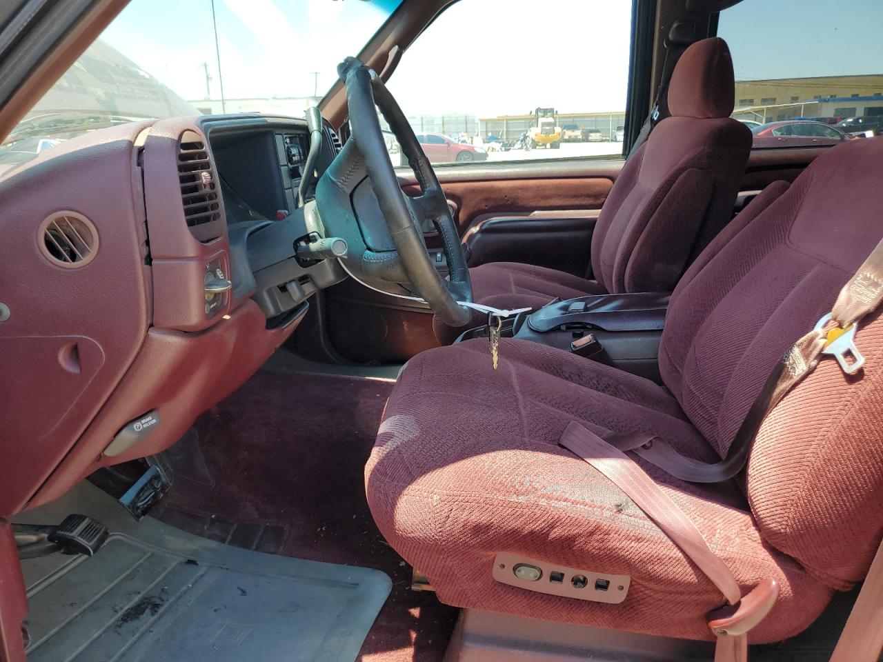 1GNEC13R1TJ316820 1996 Chevrolet Tahoe C1500