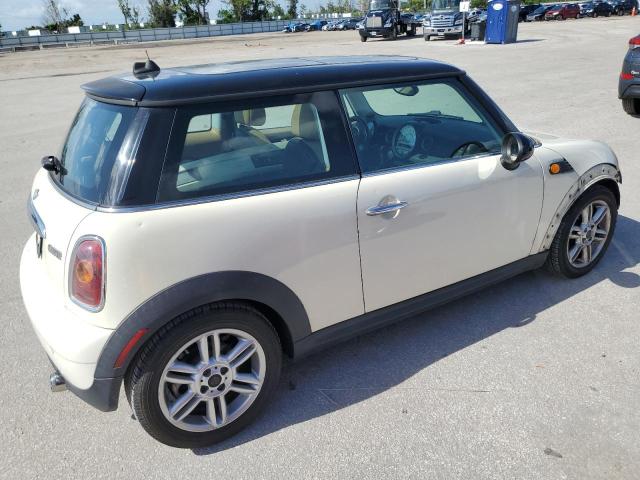 2010 Mini Cooper VIN: WMWMF3C50ATZ62370 Lot: 60280374