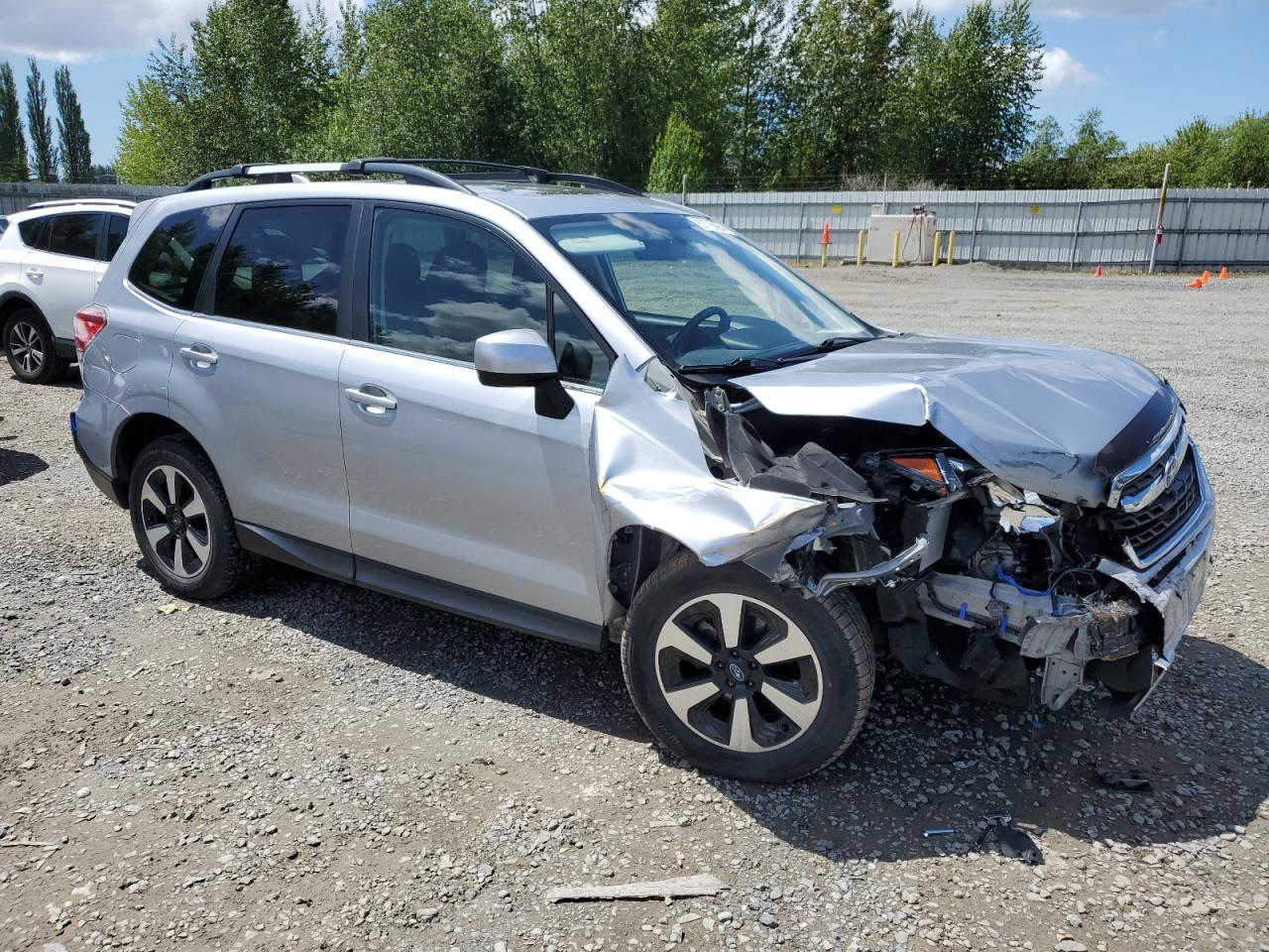 JF2SJALC8JH450159 2018 Subaru Forester 2.5I Limited