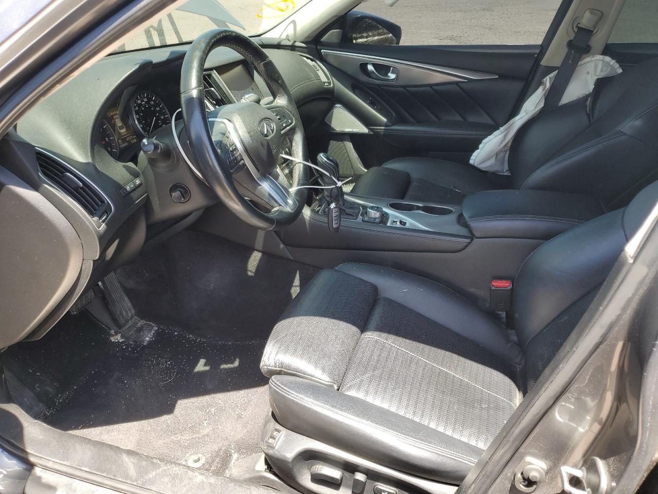 JN1EV7AR6KM558639 2019 Infiniti Q50 Luxe