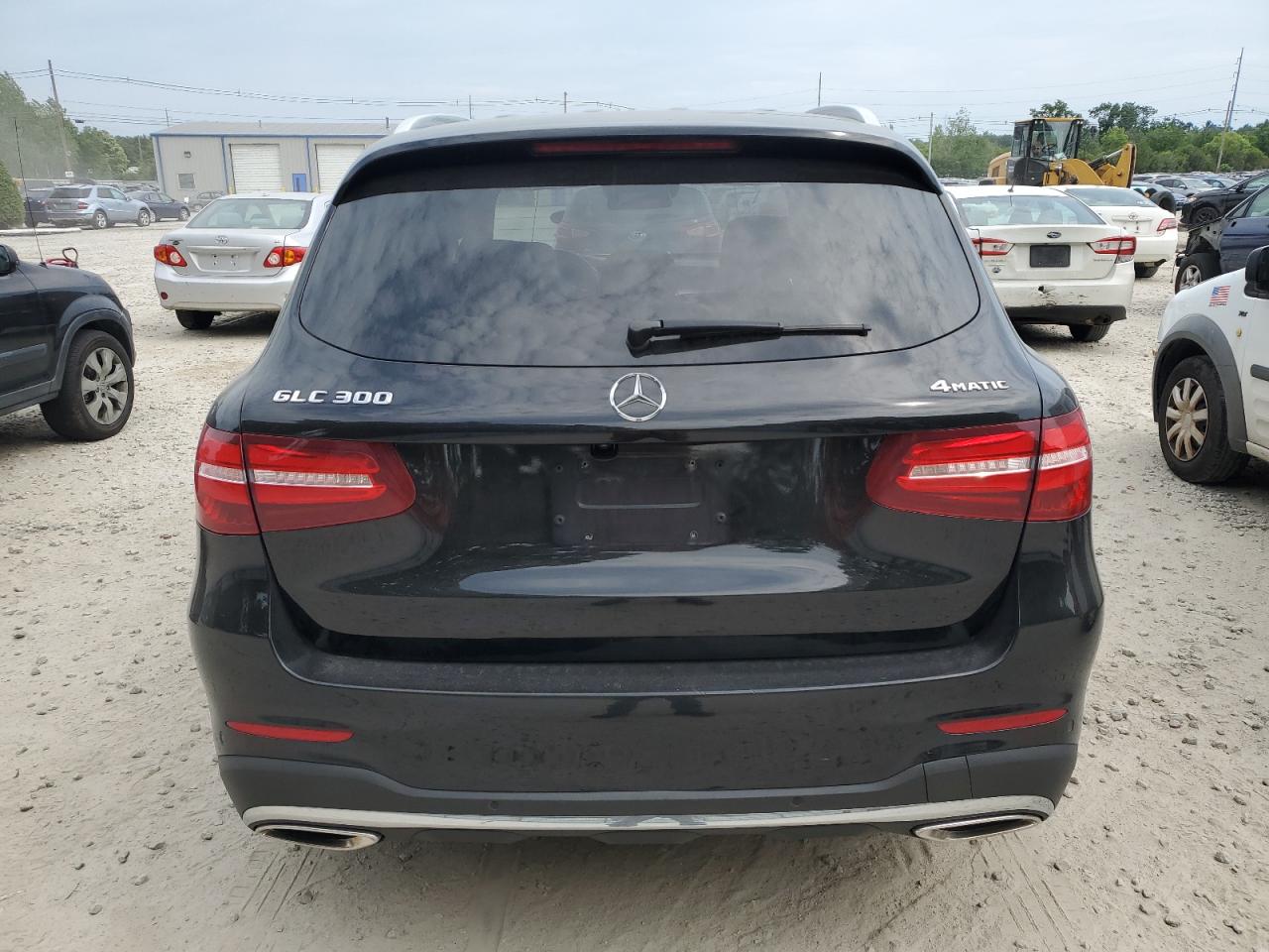 WDC0G4KB9HF245321 2017 Mercedes-Benz Glc 300 4Matic