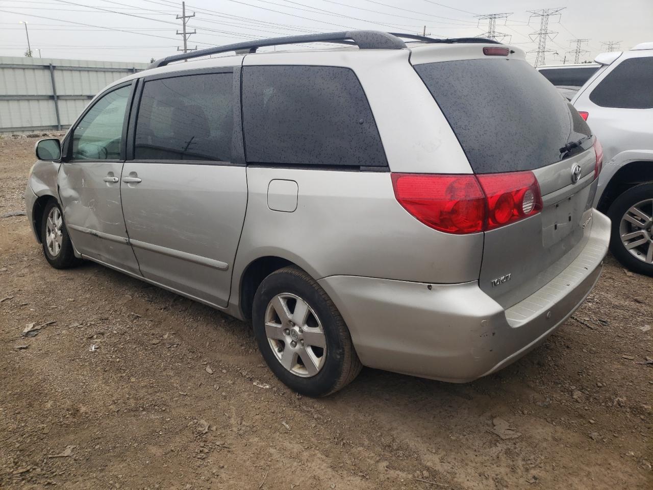 5TDZK22C49S228128 2009 Toyota Sienna Xle