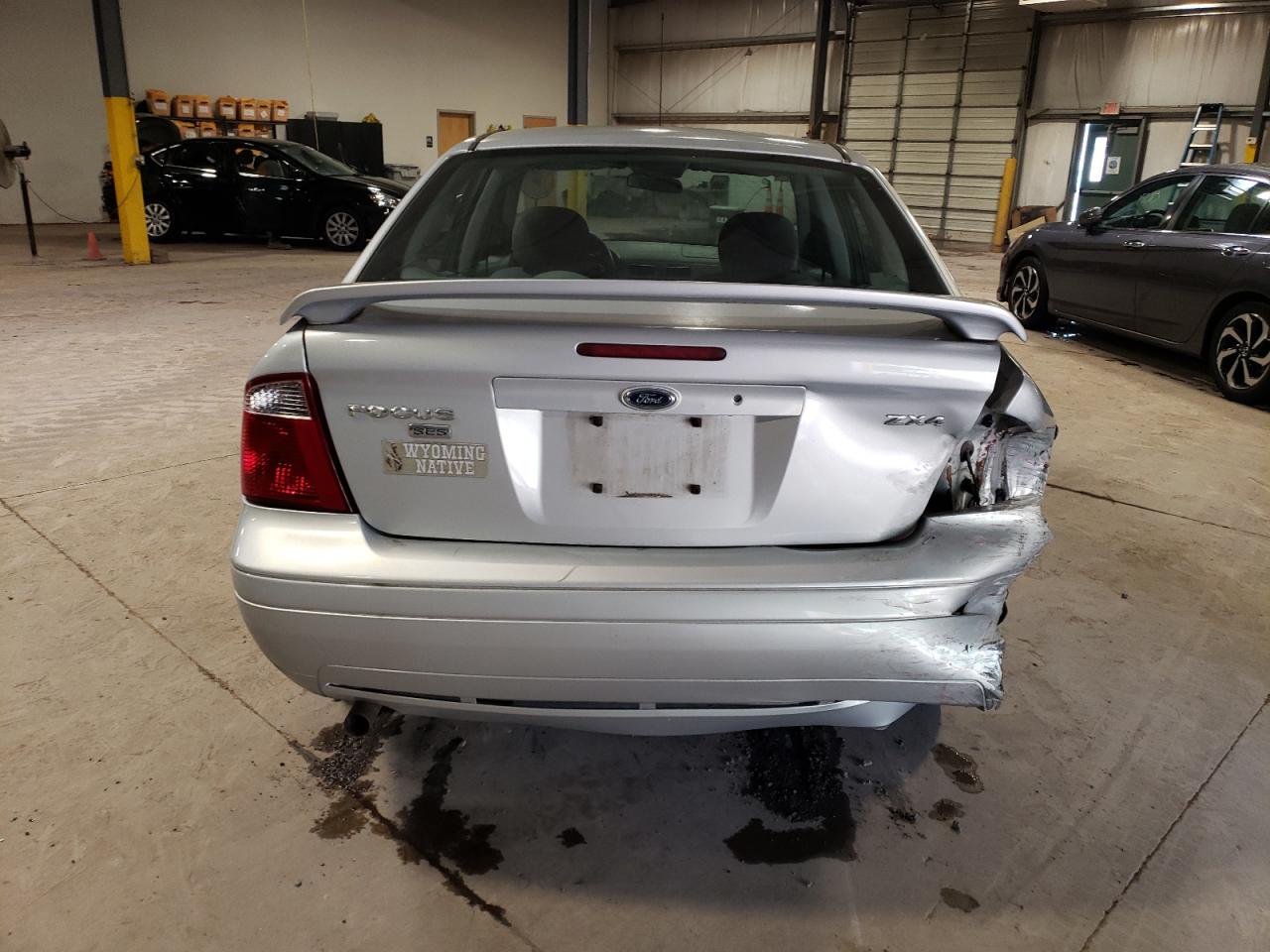 1FAFP34N75W291667 2005 Ford Focus Zx4