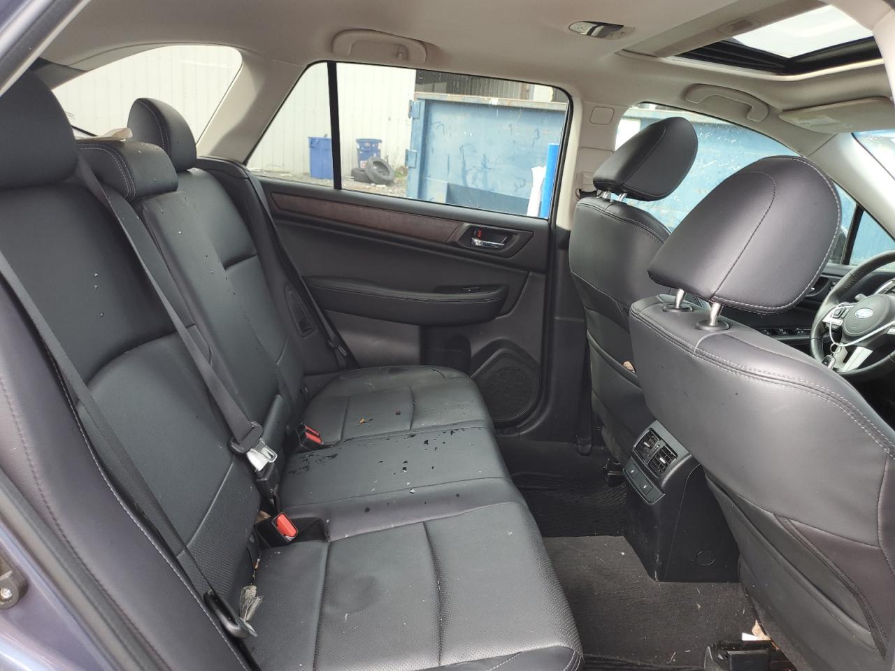 4S4BSENC2H3427057 2017 Subaru Outback 3.6R Limited