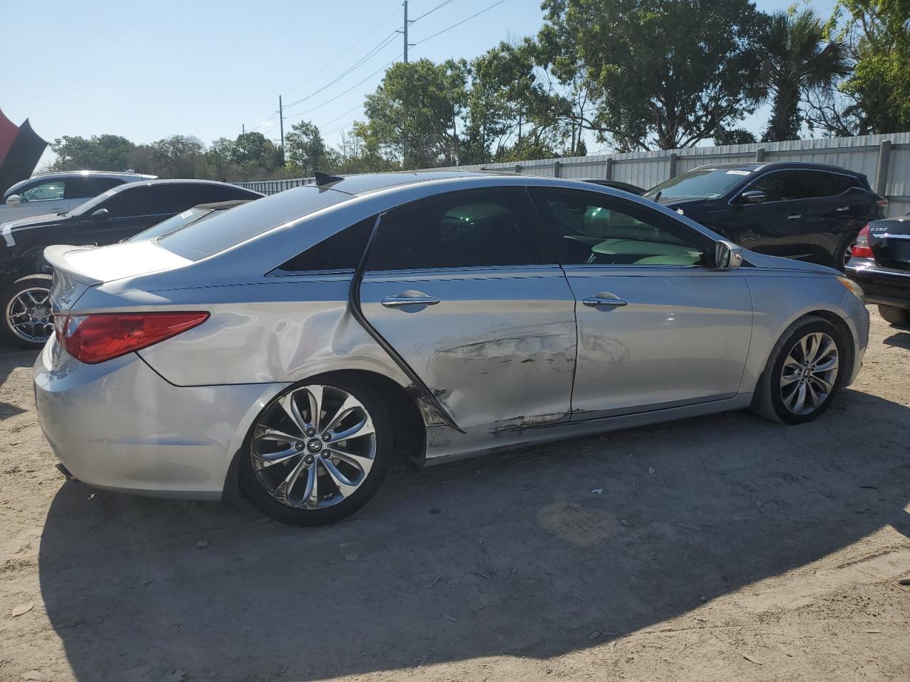 5NPEC4AB8CH487038 2012 Hyundai Sonata Se