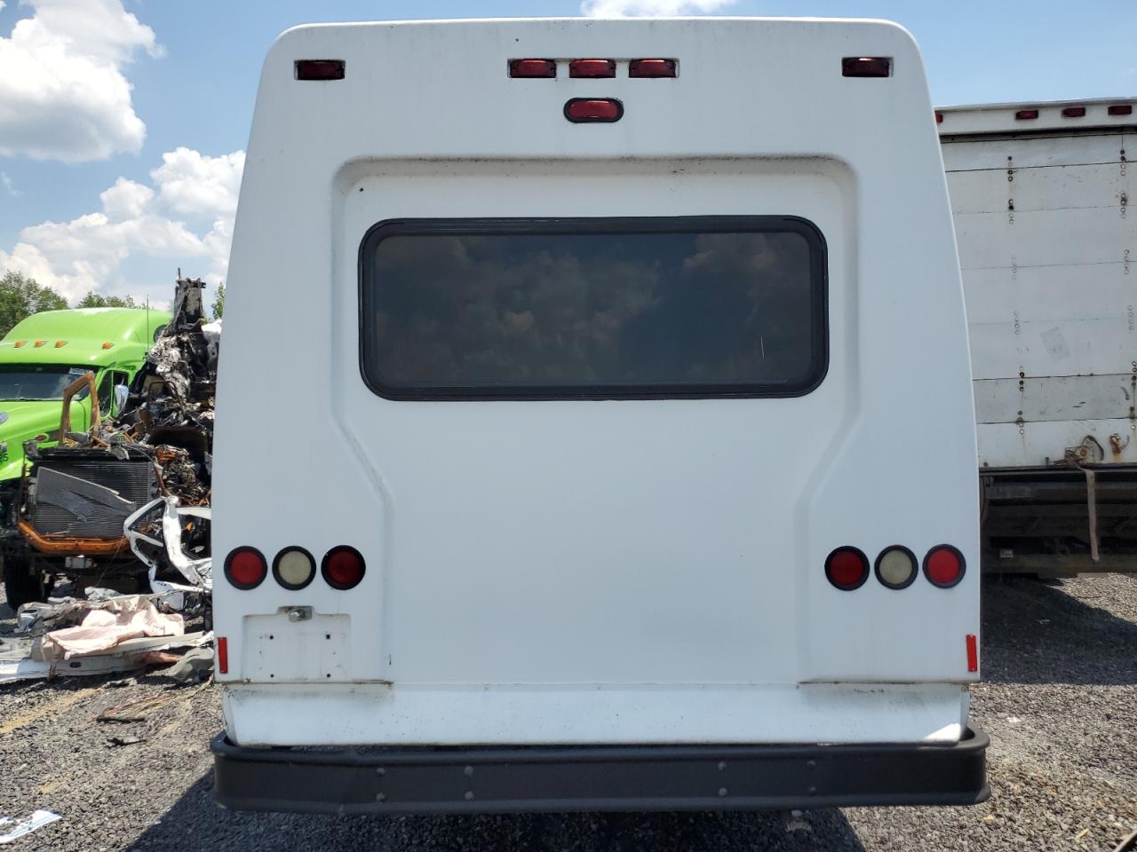 1GBJG31K281176348 2008 Chevrolet Express G3500