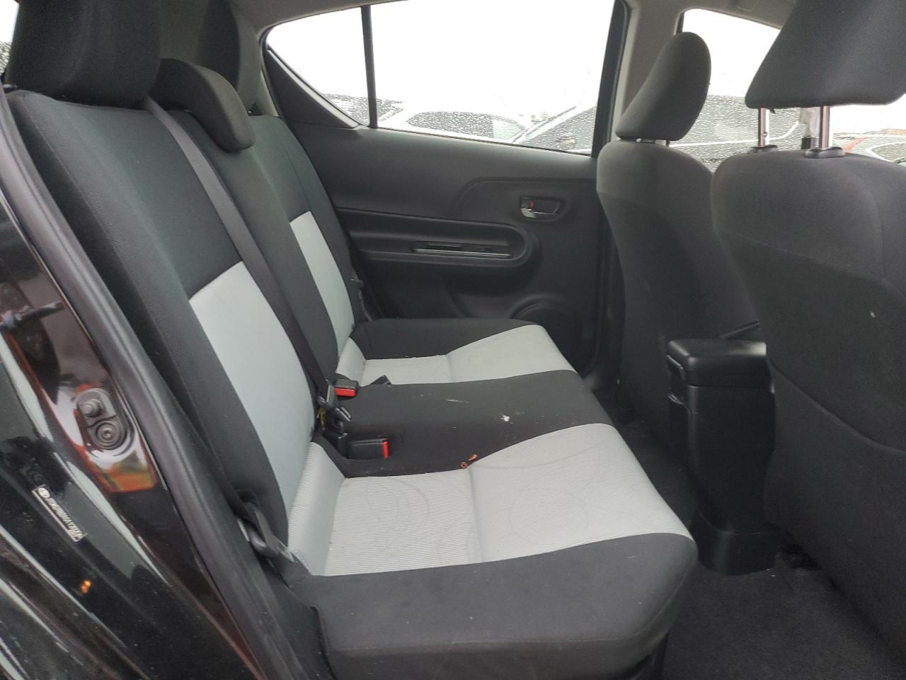 JTDKDTB31G1120206 2016 Toyota Prius C