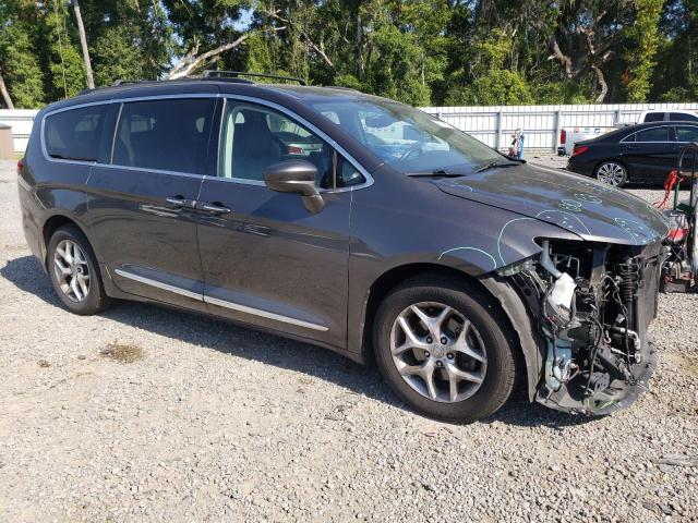 2017 Chrysler Pacifica Touring L VIN: 2C4RC1BG4HR820372 Lot: 56384004