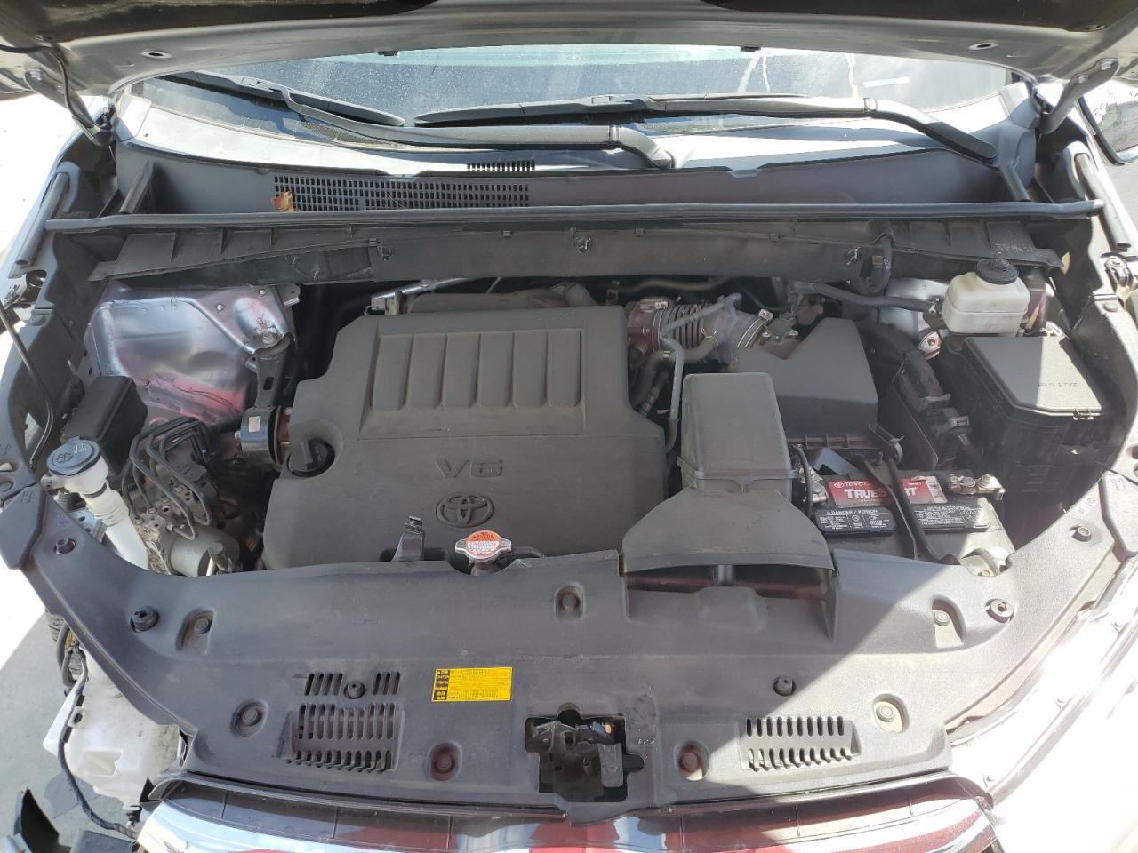 5TDJKRFH5GS264502 2016 Toyota Highlander Xle