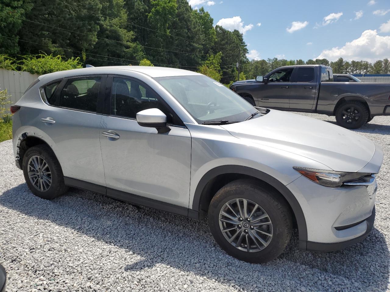 2017 Mazda Cx-5 Sport vin: JM3KFBBLXH0103679