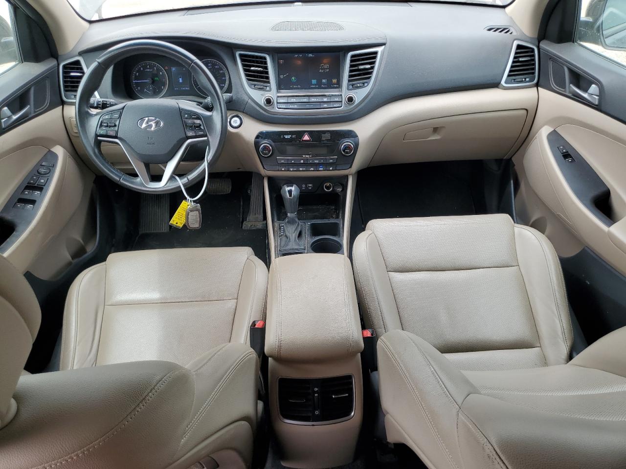 KM8J33A24GU156974 2016 Hyundai Tucson Limited