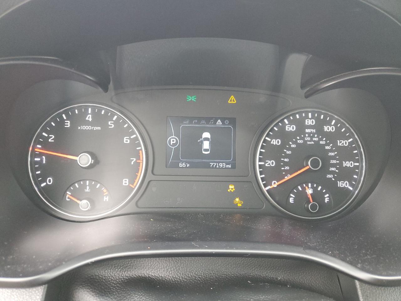 5XXGU4L30JG199745 2018 Kia Optima Ex